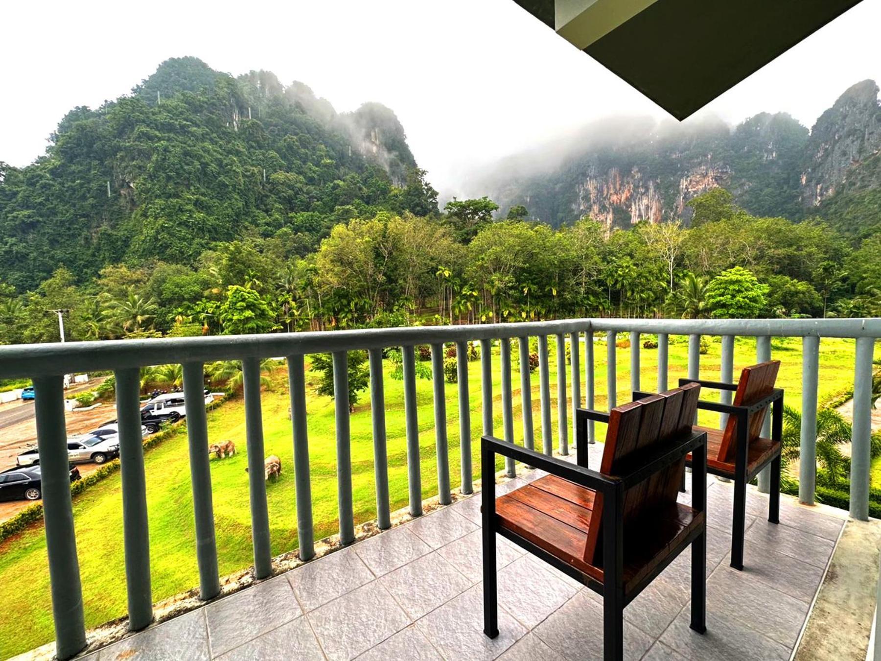 Arawan Beach Resort Krabi Ao Nam Mao Bagian luar foto